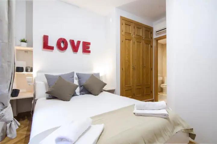 Bright & Spacious- City Center- 2Rooms-2Bathrooms Madrid Ngoại thất bức ảnh